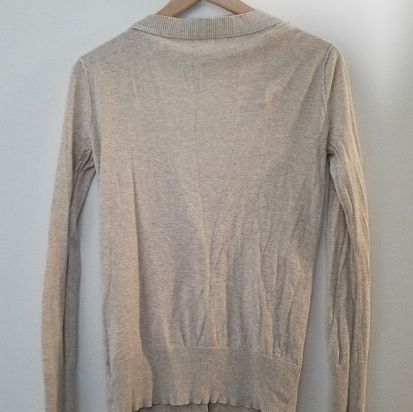 Tan sweater - Picture 2 of 3